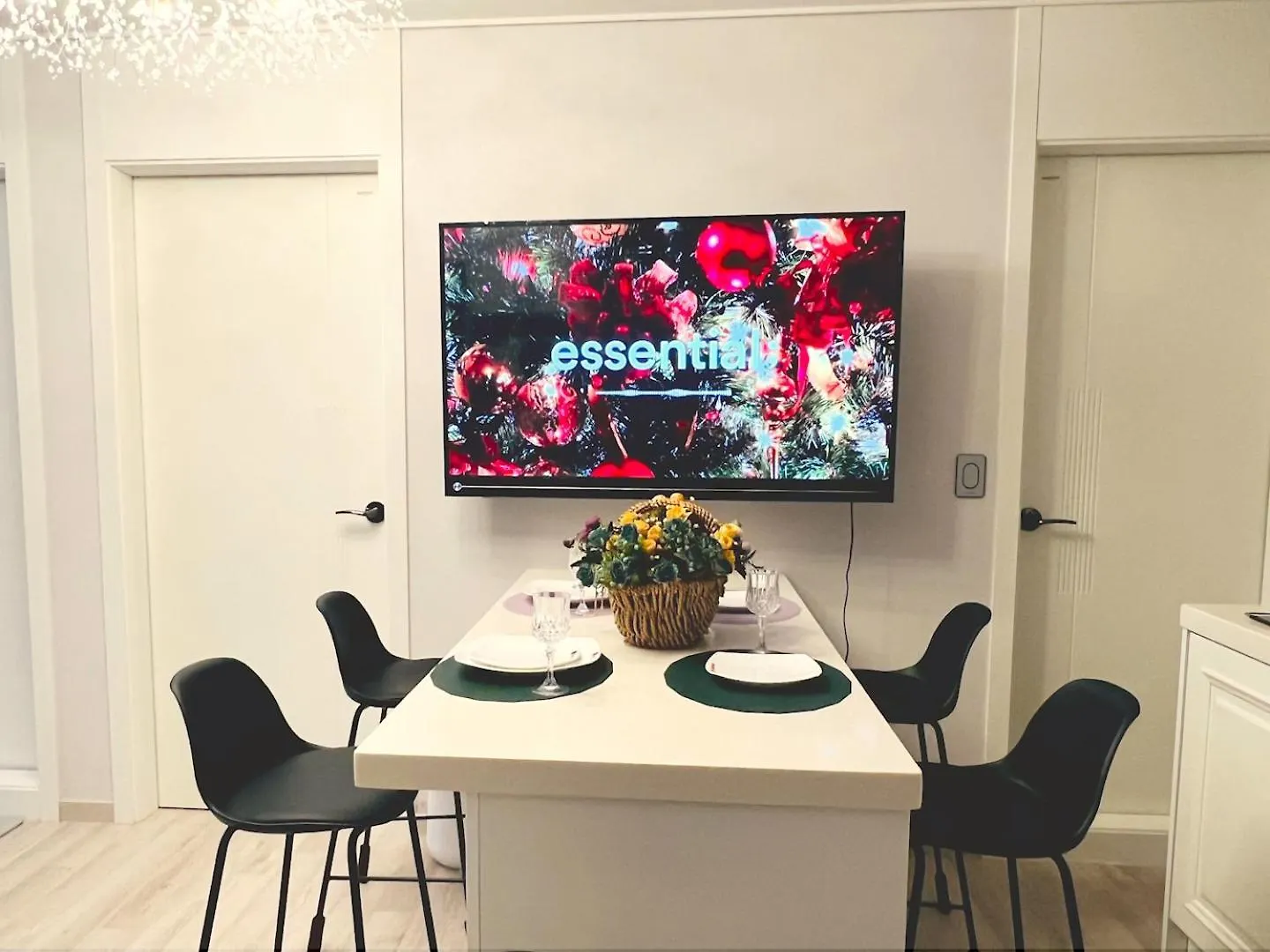 Nokbeon St 3Min, 3Room, 2Bath Seoul South Korea